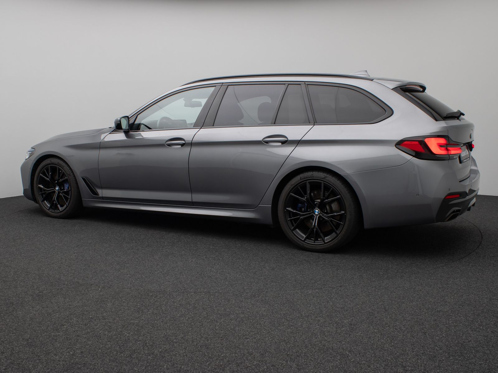 Fahrzeugabbildung BMW 540d xD M SportPro Kamera Laser HUD DAB HiFi 19"