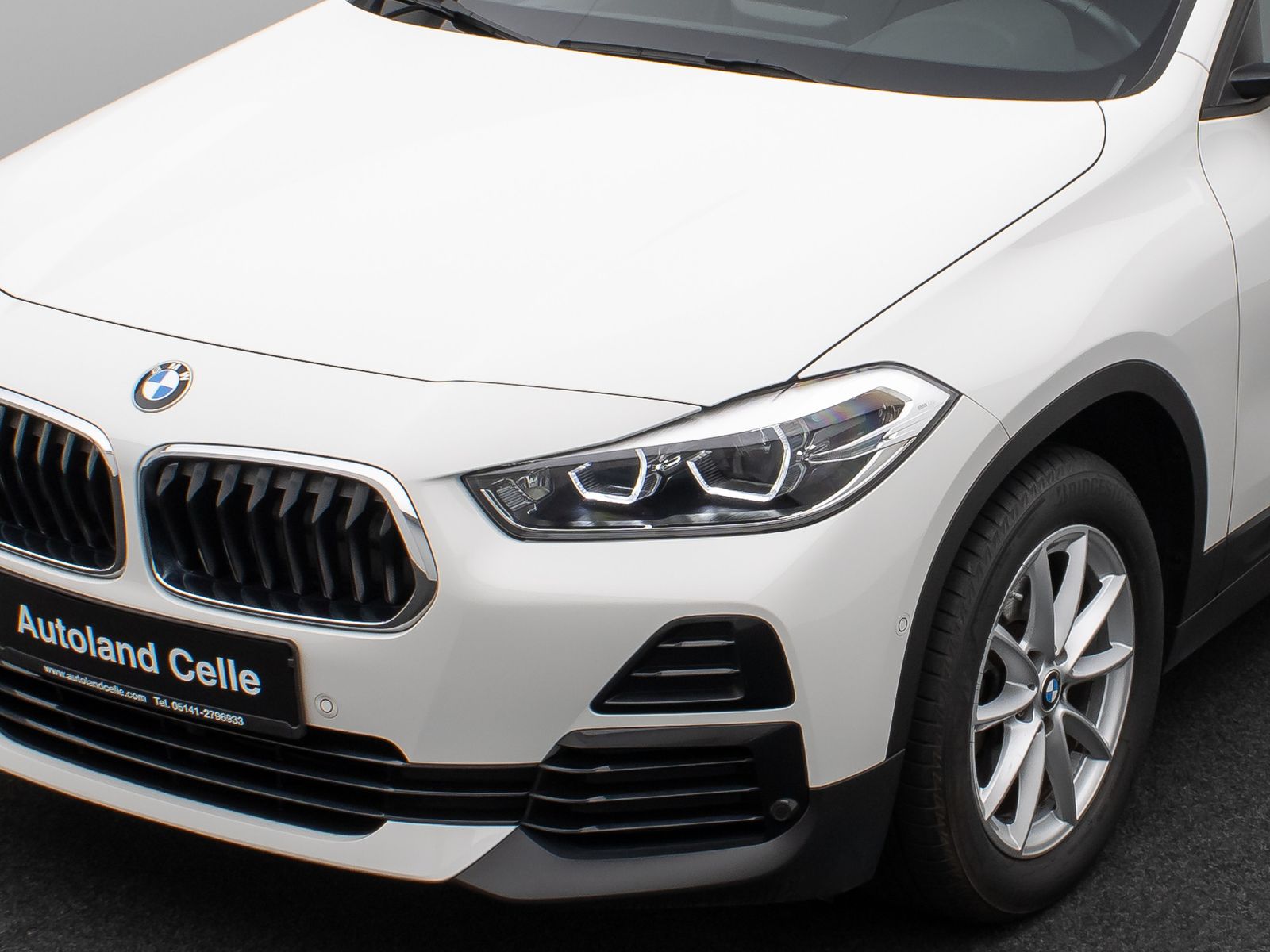 Fahrzeugabbildung BMW X2 sD18i Kamera DAB Geschwindig LED Navi ParkAss