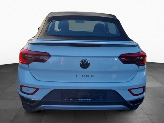 Fahrzeugabbildung Volkswagen T-Roc Cabriolet Move 1,5 TSI KAMERA AHK NAVI MAT