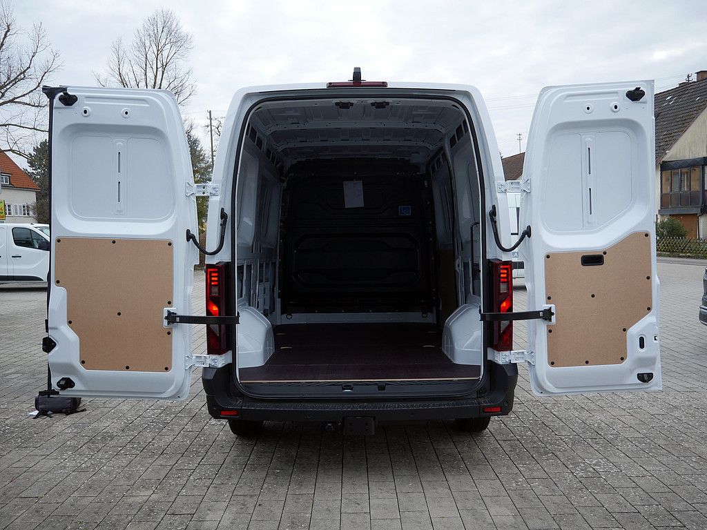 Fahrzeugabbildung Renault Master FWD Kasten L2H2 3.5to dCi 130 PDC AHK LED