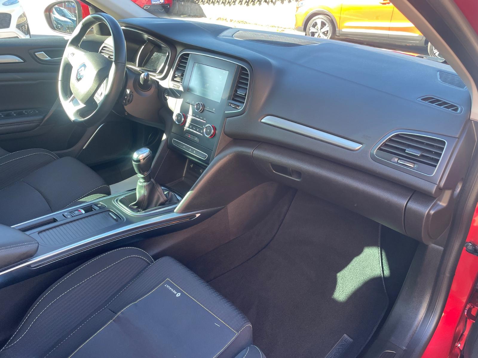 Renault Megane IV 1,3 Limo/Navi/Klima/Kamera/LED/PDC