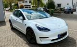 Tesla Model 3 SR + Anhängerkupplung 1.Hand neuwertig - Tesla Model 3 in Stuttgart