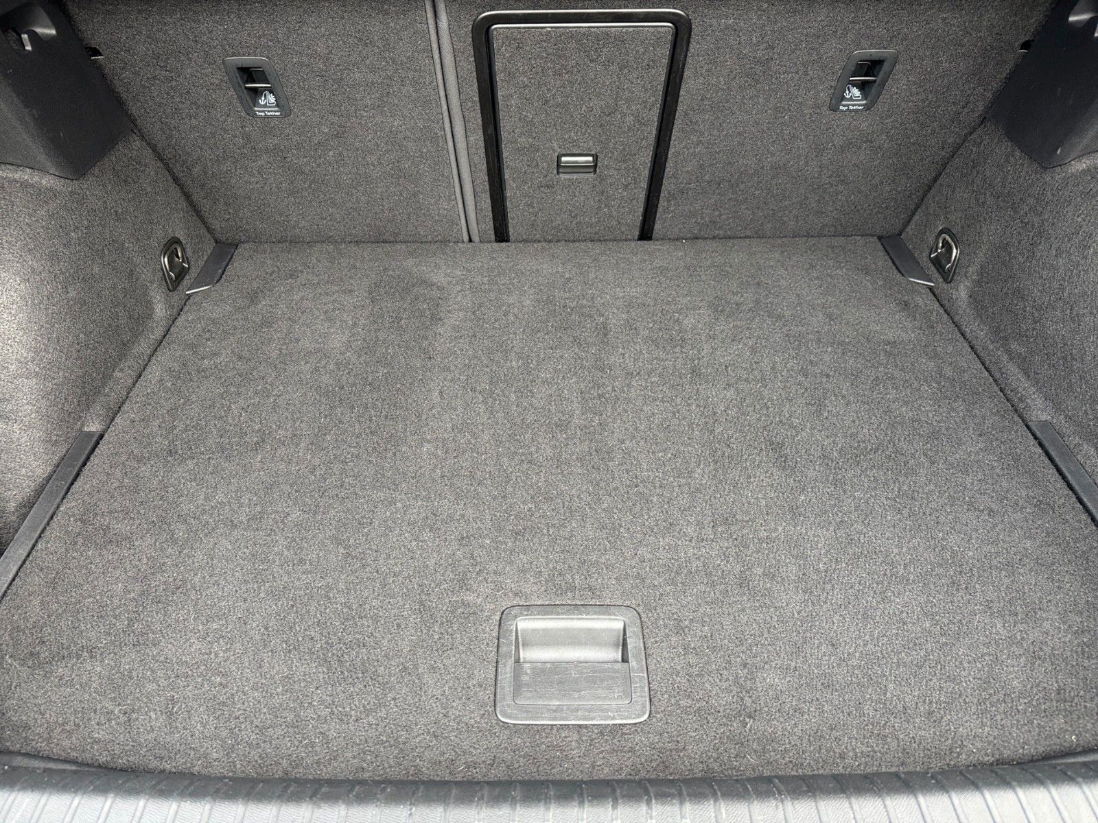 Fahrzeugabbildung CUPRA Formentor 1.5 TSI