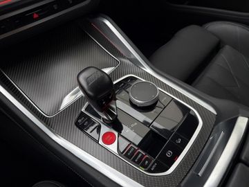 BMW XM - 10