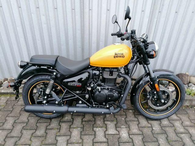 Royal Enfield Meteor 350 Fireball