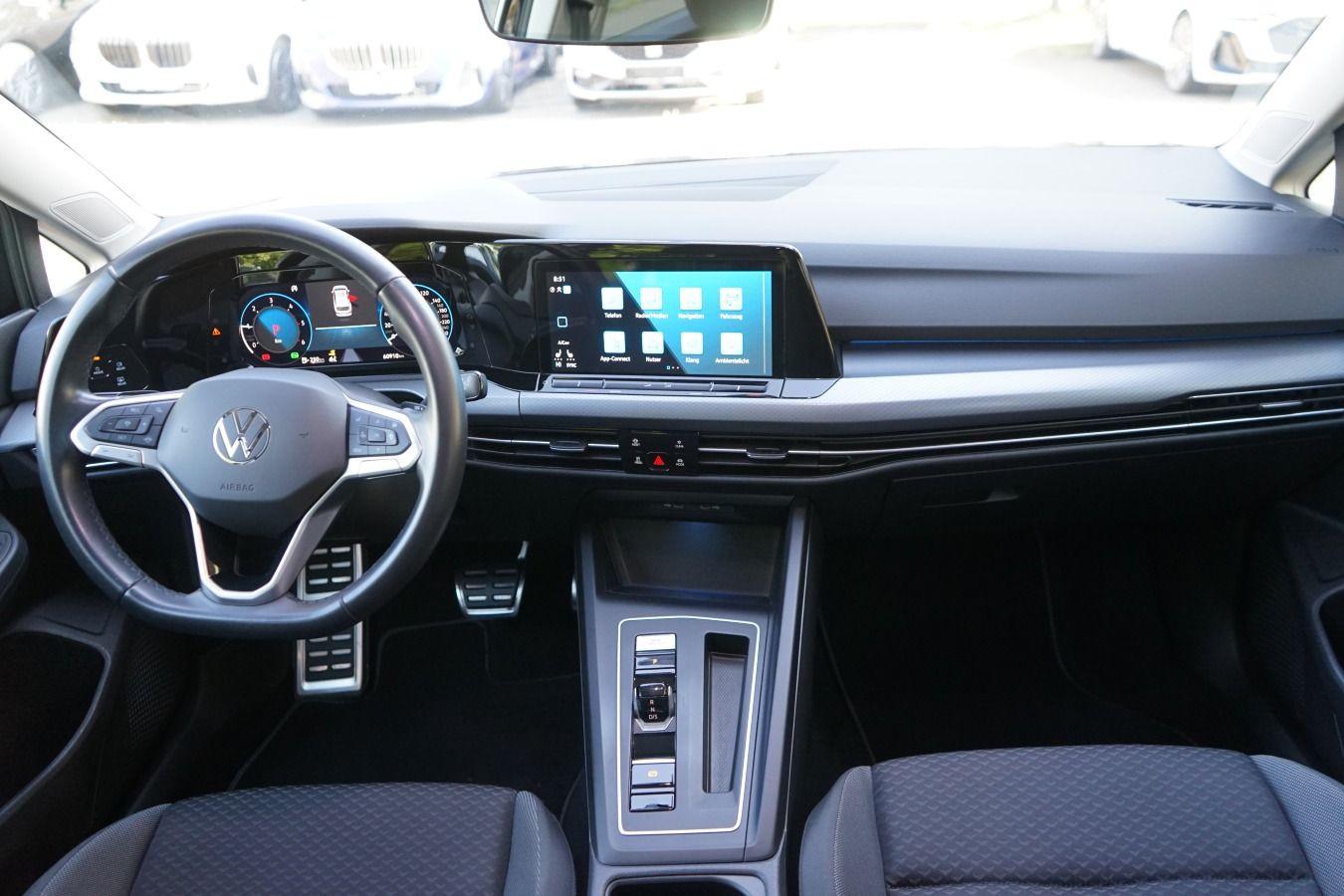 Volkswagen Golf Variant VIII 2.0 TDI Active*Panorama*LED*