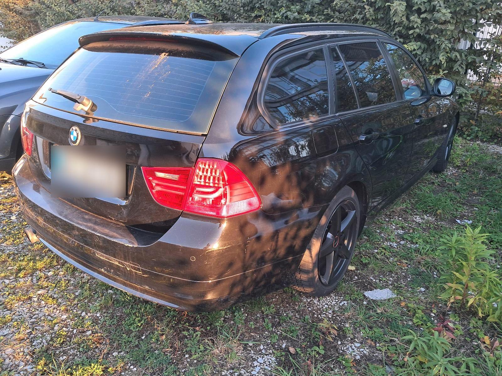 BMW 320