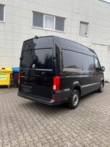 Volkswagen Crafter L2H2 | Schwarz, AHK, Klima - schwarze Volkswagen Crafter
