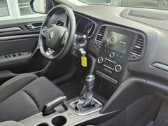 Fahrzeugabbildung Megane IV Grandtour Limited Deluxe 1.5 BLUE dCi