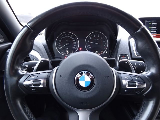 Fahrzeugabbildung BMW 230i M Sport/Leder/Navi/Kamera/Automatik/
