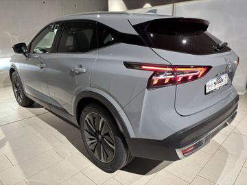 Fotografie 12 des Nissan Qashqai 1.3 DIG-T 4x4 MHEV Xtronic Tekna Pano Bo