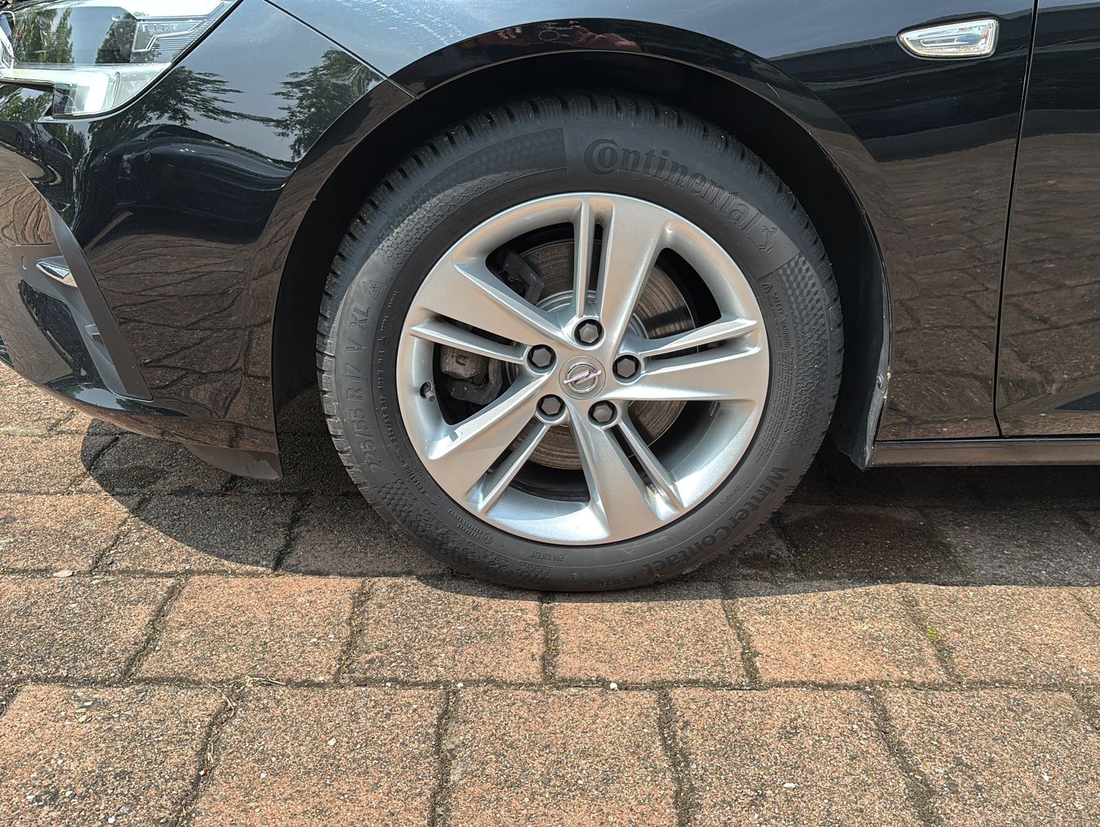 Fahrzeugabbildung Opel Insignia  2.0 Turbo 125kW Elegance Auto S