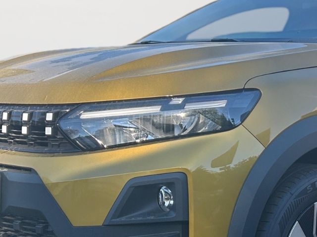 Fahrzeugabbildung Dacia Sandero III Stepway Expression Winterpaket+Navi,