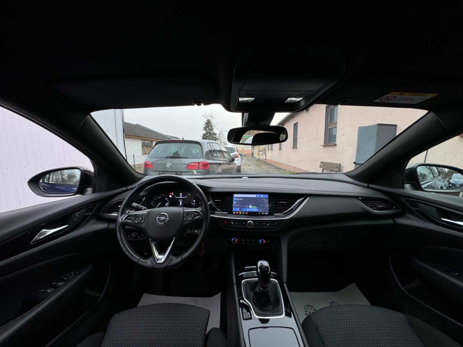 Opel Insignia B Sports Tourer Business -1.Hand-S.heft