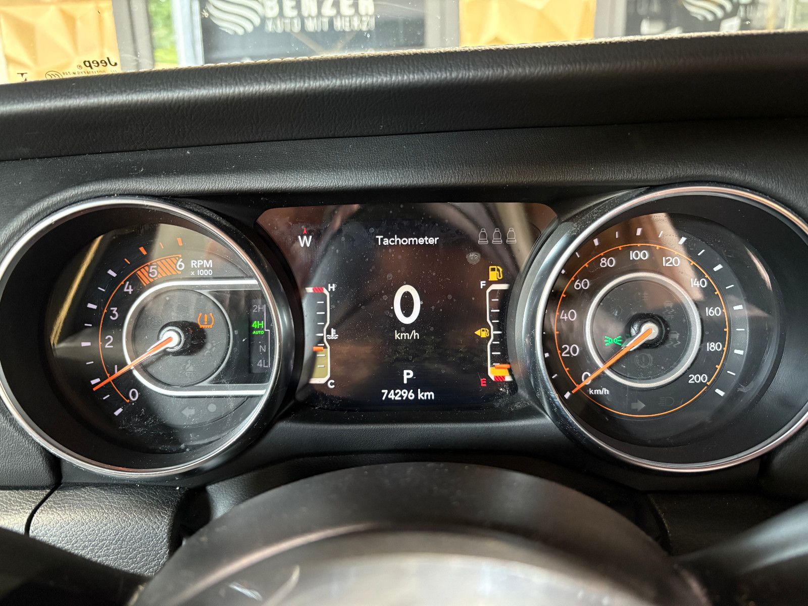 Fahrzeugabbildung Jeep Gladiator Overland 4WD/KAMERA/NAVI/4X4/PANO