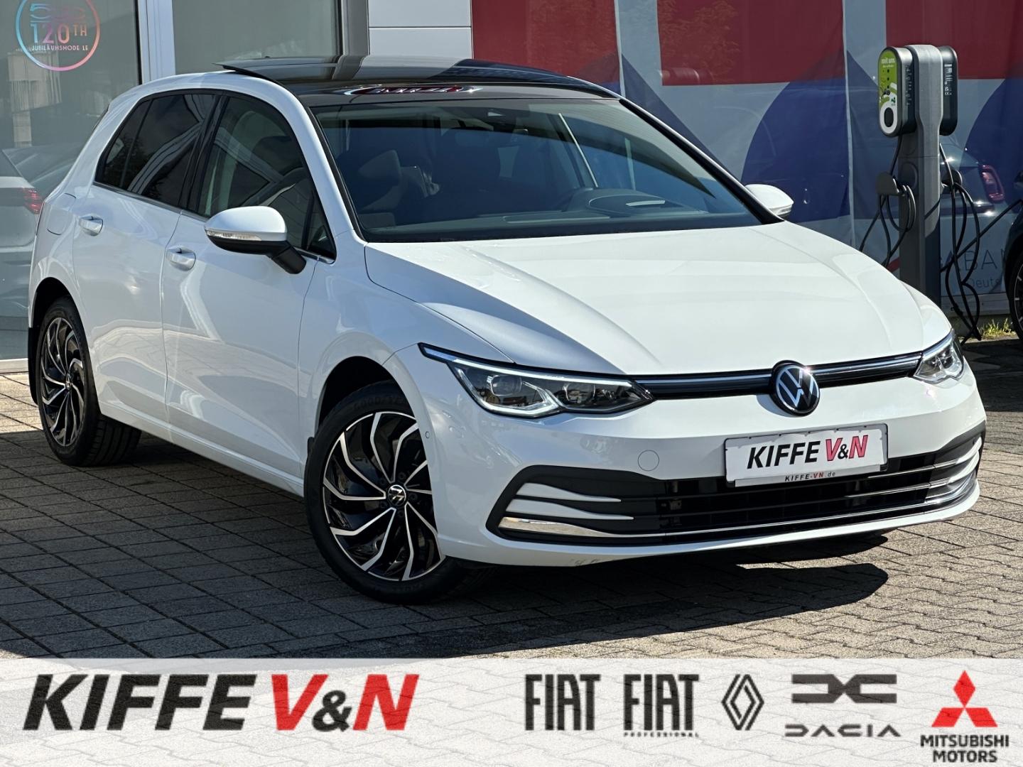 Volkswagen Golf 1.4 eHybrid Style NAVI+ HUD MATRIX PANO RFK