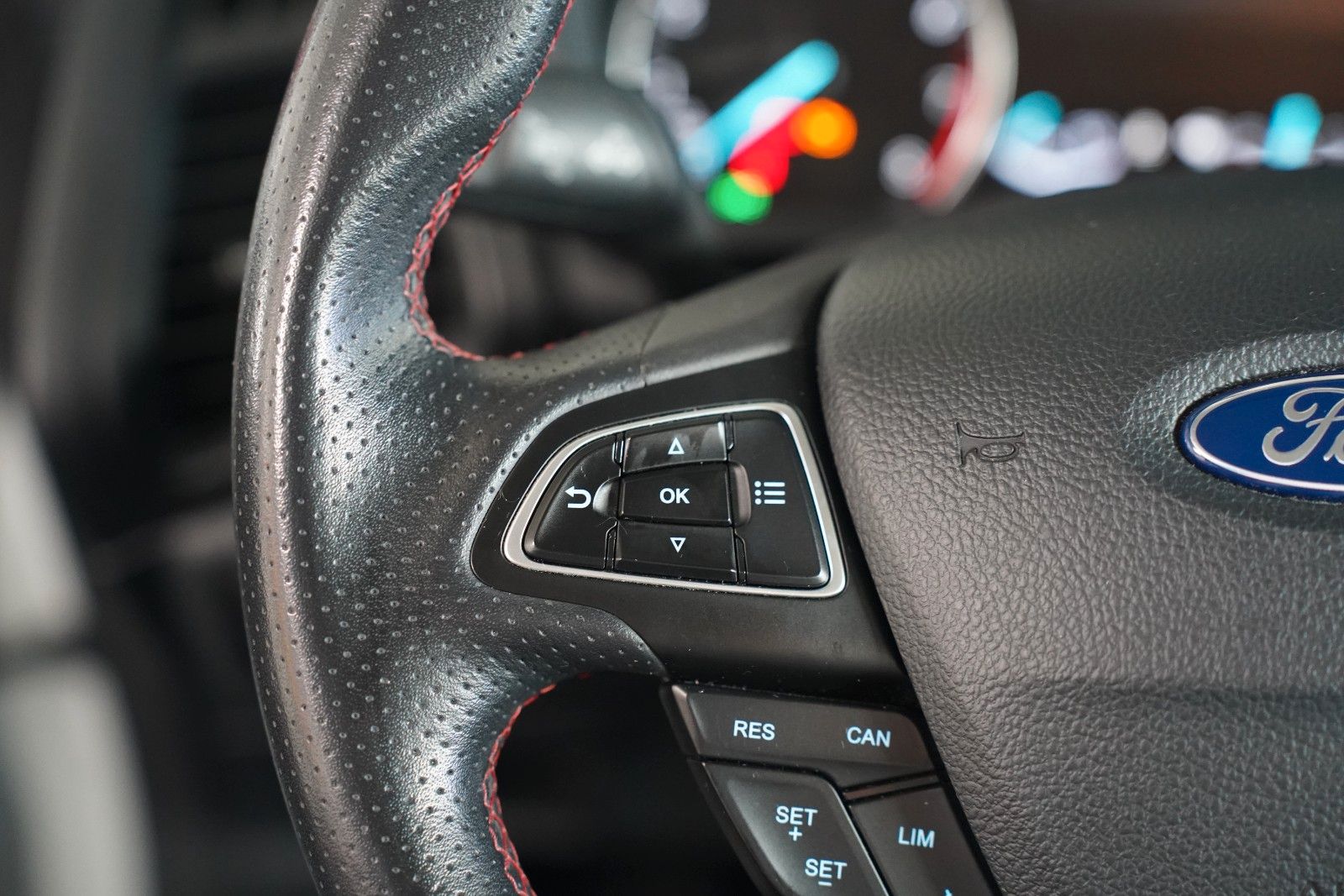 Fahrzeugabbildung Ford EcoSport ST-Line*NAVI*KeyFree*KLIMAAUTOMATIK