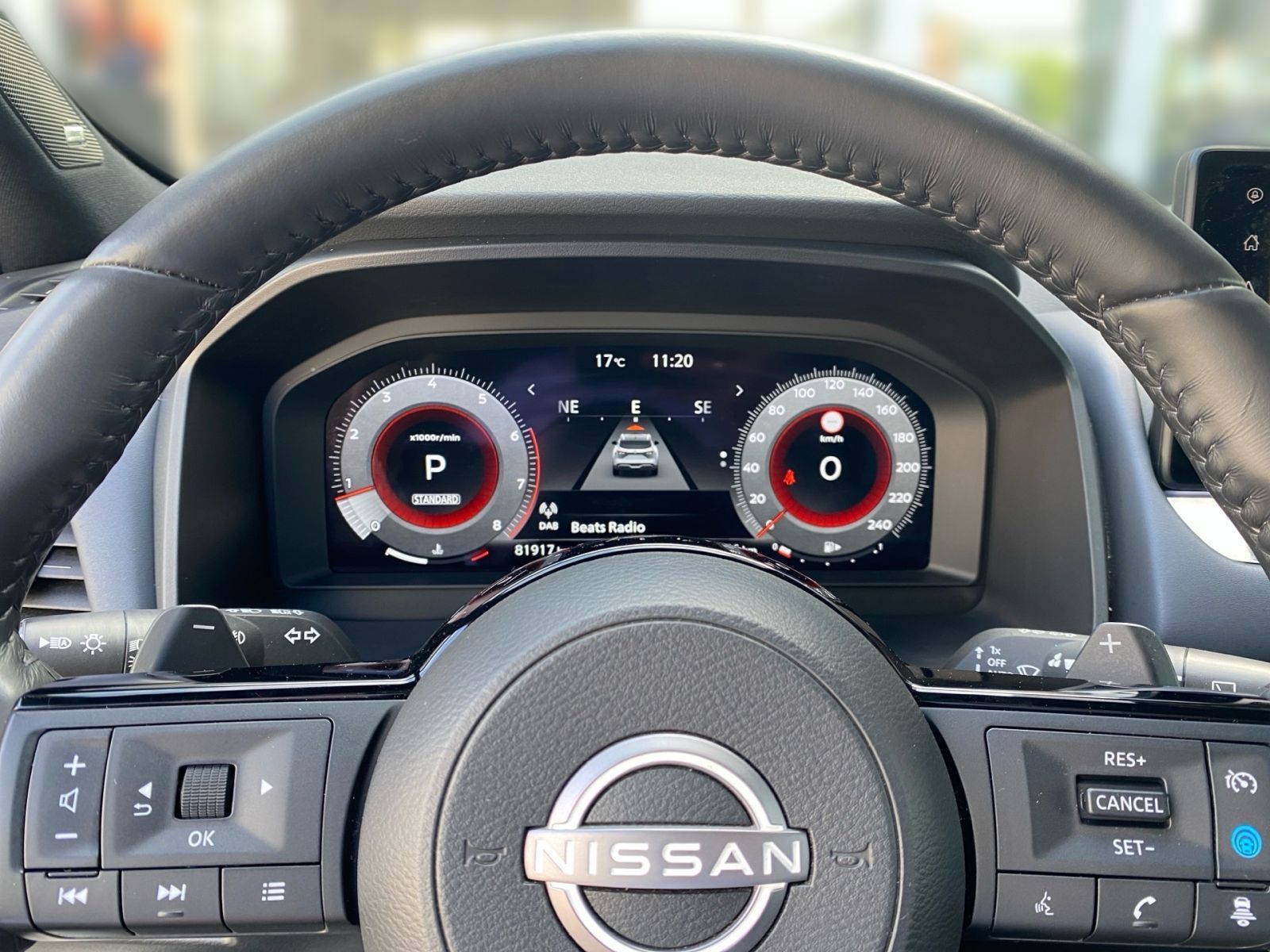 Fahrzeugabbildung Nissan Qashqai 1.3 DIG-T Automatik Tekna+ *Bose*Massage