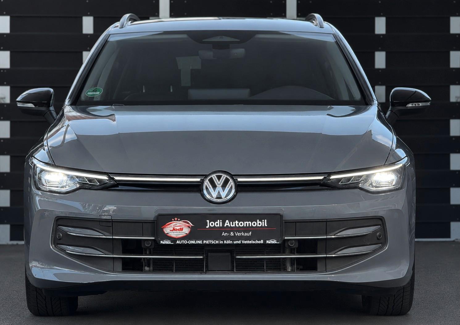 Volkswagen Golf VIII Variant 1.5 eTSI 110 kW Goal