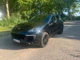 Porsche Cayenne Diesel Platinum Edition Approved - Porsche Gebrauchtwagen in Heidelberg