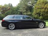 BMW 530d xDrive Touring A - - BMW 530 in Düsseldorf