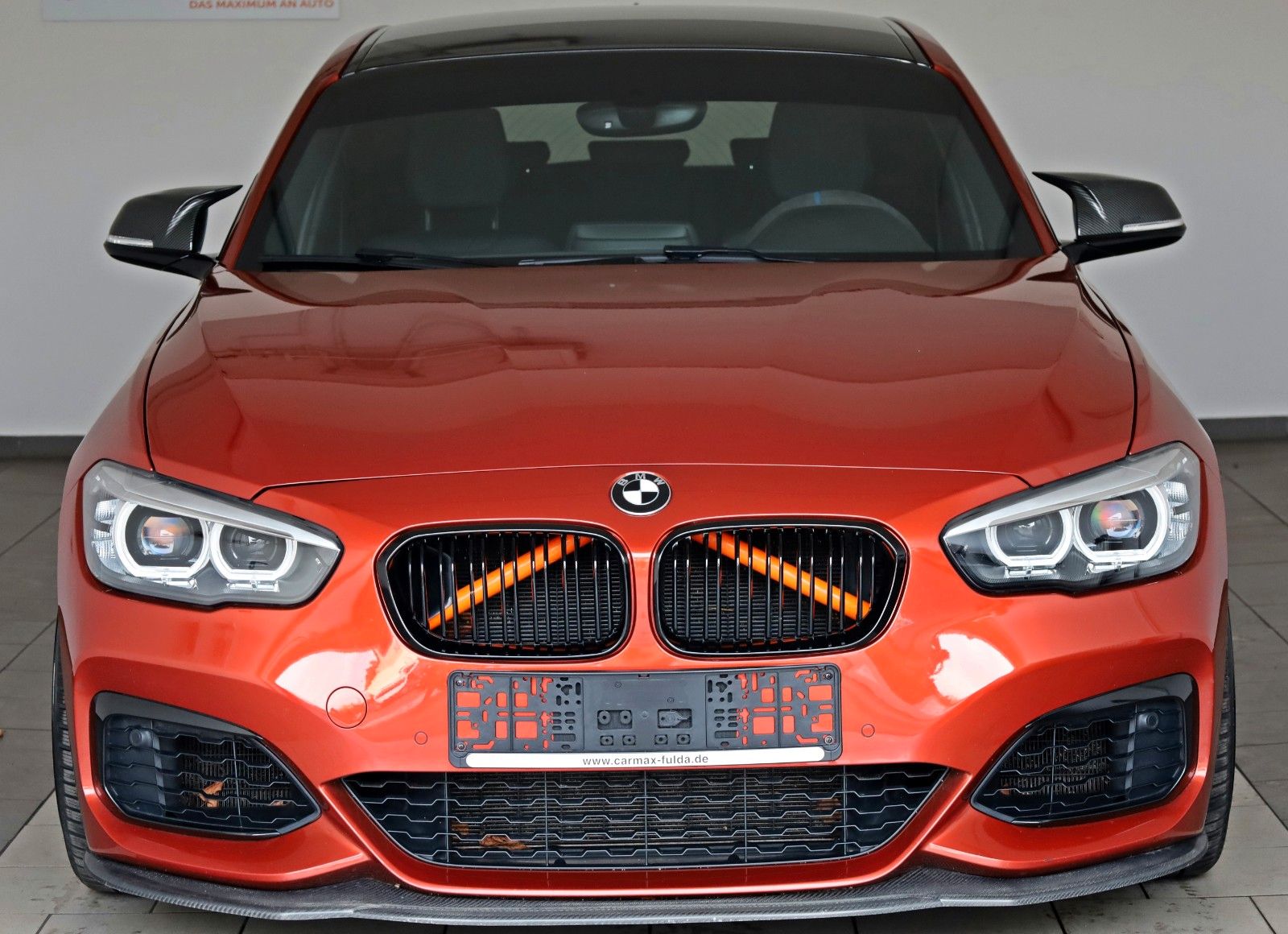Fahrzeugabbildung BMW M140i Special Edition,Akrapovic,Leder,8fach 18"