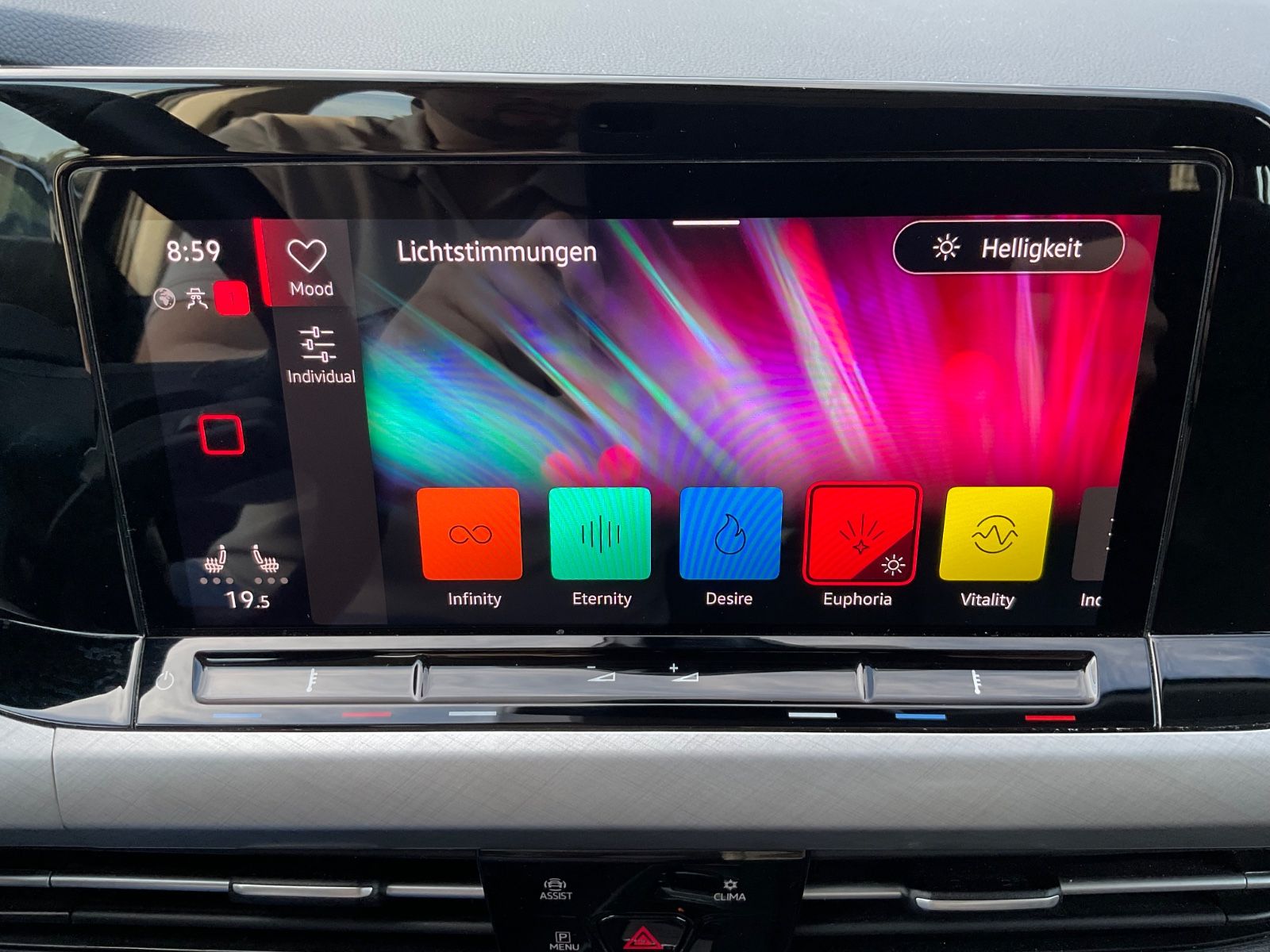 Fahrzeugabbildung Volkswagen Golf 2.0 TDI DSG Life,ACC,CarPlay,LED,Navi