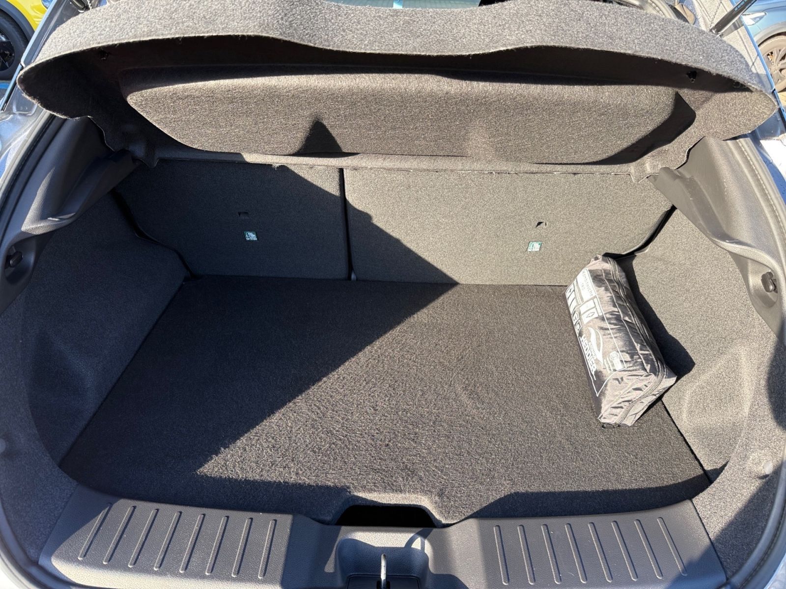 Fahrzeugabbildung Nissan Juke N-Connecta Automatik *WINTERPAKET*360°-KAME