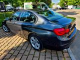 BMW 330e iPerformance Sport Line Sport Line - BMW 330: Iperformance