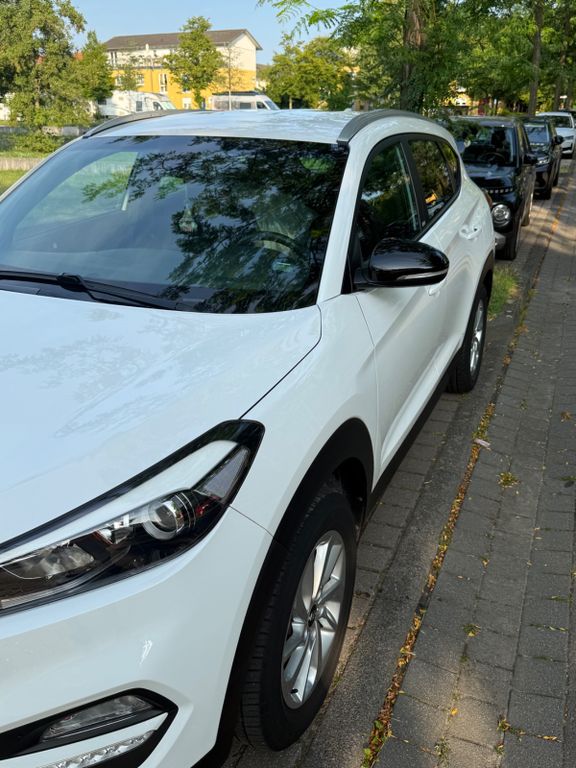 Image of Hyundai TUCSON