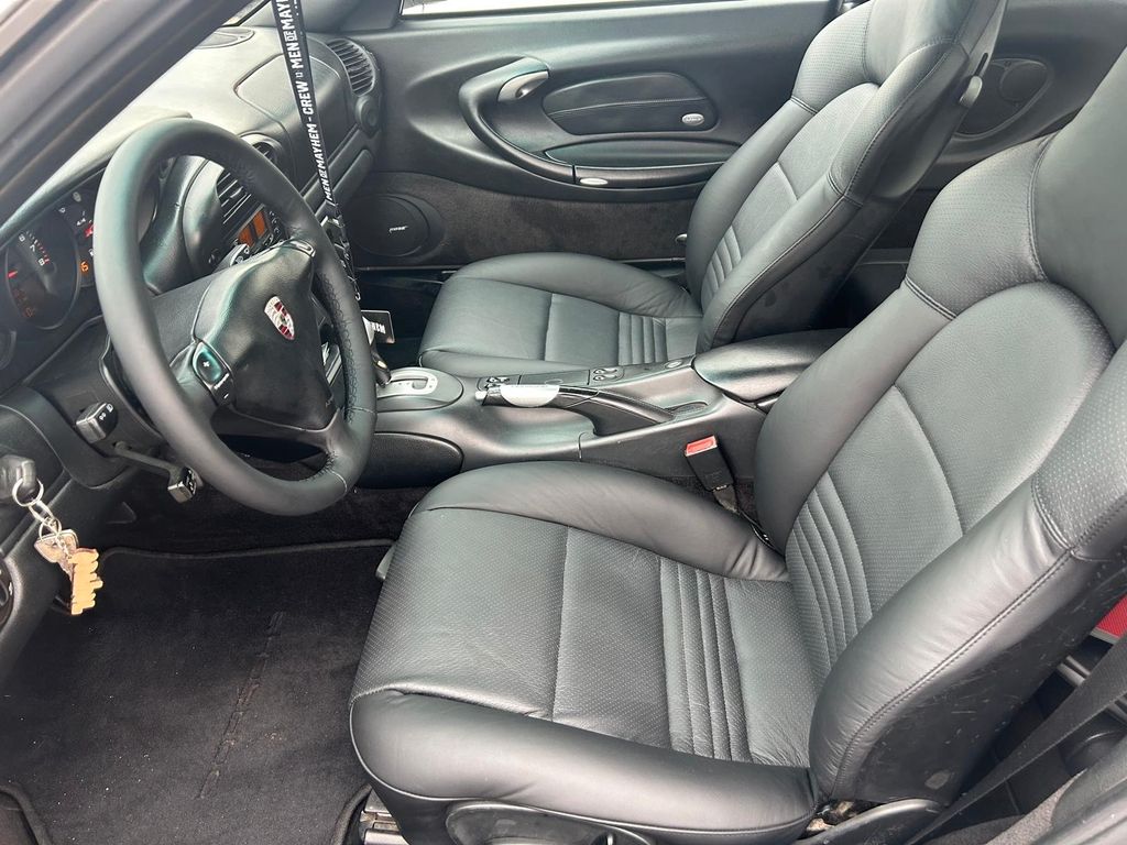 PORSCHE 996 2002