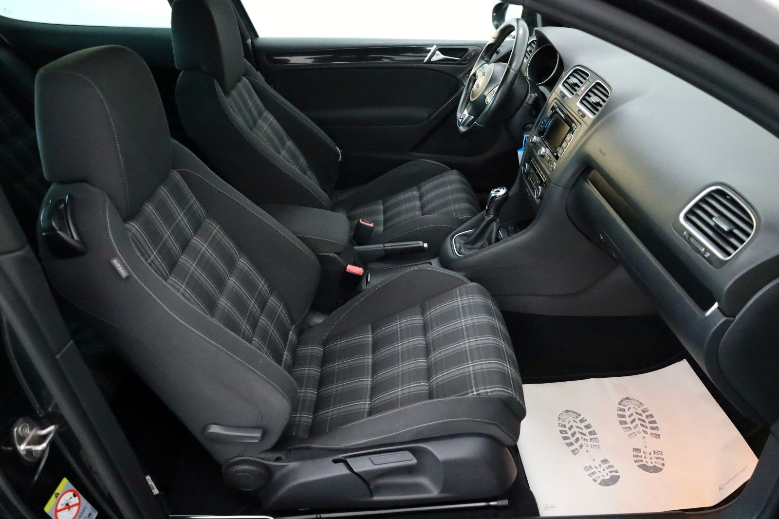 Fahrzeugabbildung Volkswagen Golf VI GTD Navi,Xenon,SH,PDC,SR+WR