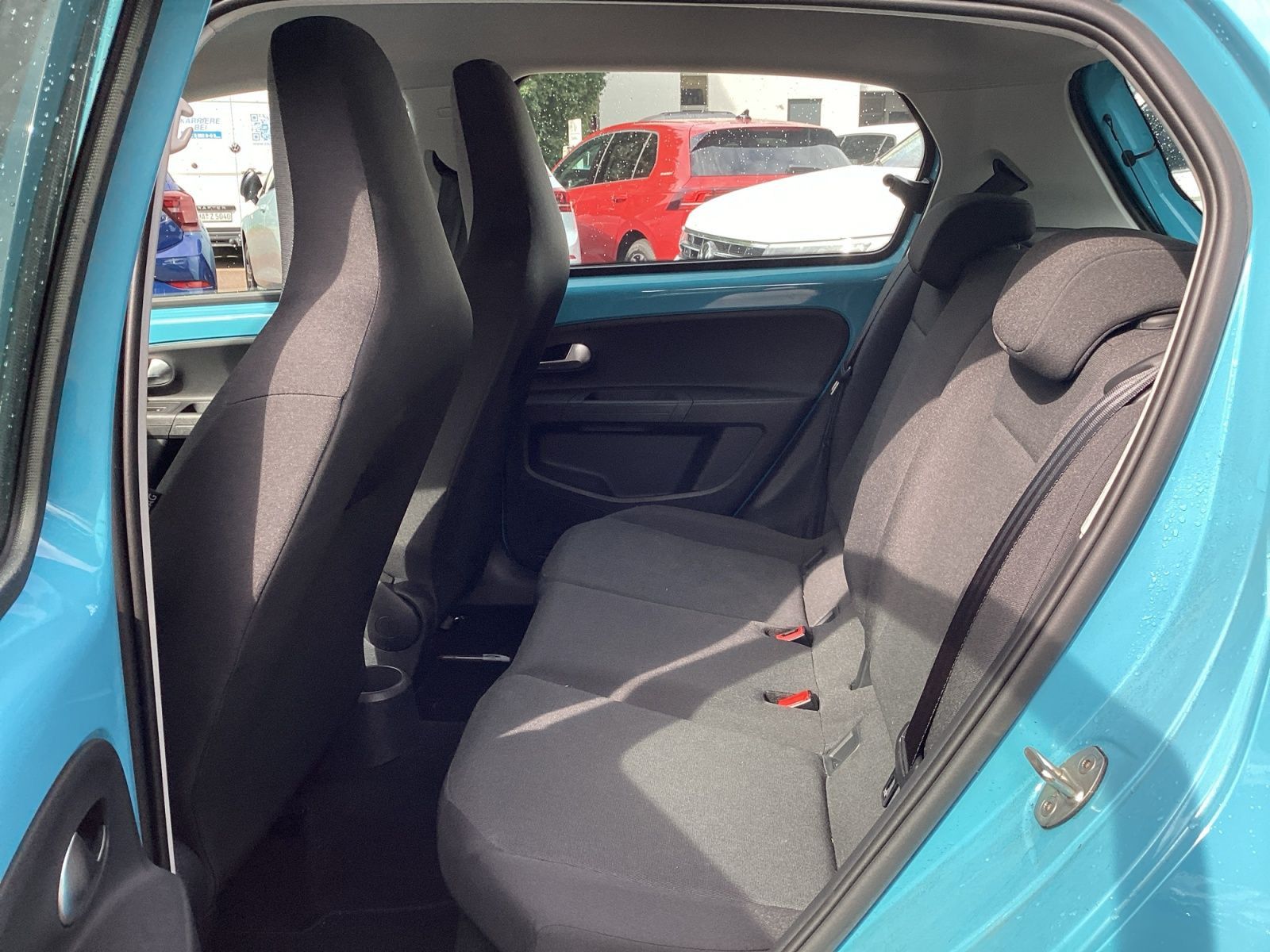 Volkswagen up! - Bild 14