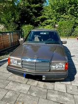 Mercedes-Benz 190 2.5D Automatik mit H-Zulassung - Mercedes-Benz 190 mit Diesel-Antrieb: 2.5