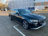 Mercedes-Benz E 200 d T Autom. - - Mercedes-Benz E 200: Taxi