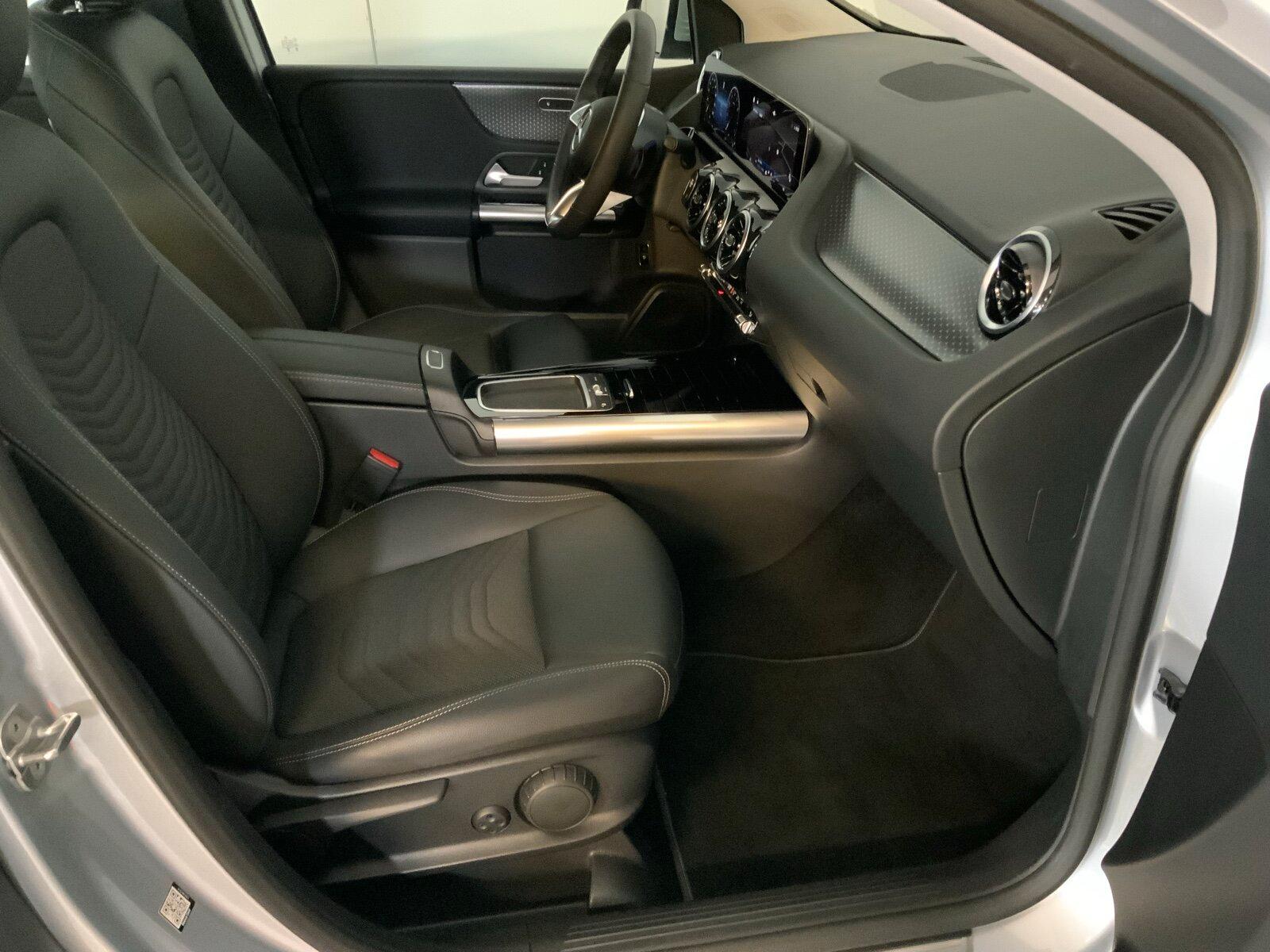 Mercedes-Benz B 180 Progressive AHK Winter-Paket Apple CarPlay