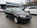 Volkswagen Golf BlueMotion EXPORT - Volkswagen Golf aus 2010: Bluemotion