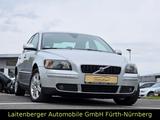 Volvo S40 Lim. 2.4 Momentum*KLIMA*LEDER*SHZ*8-FACH ALU - gebrauchte Volvo S40 aus dem Jahr 2006