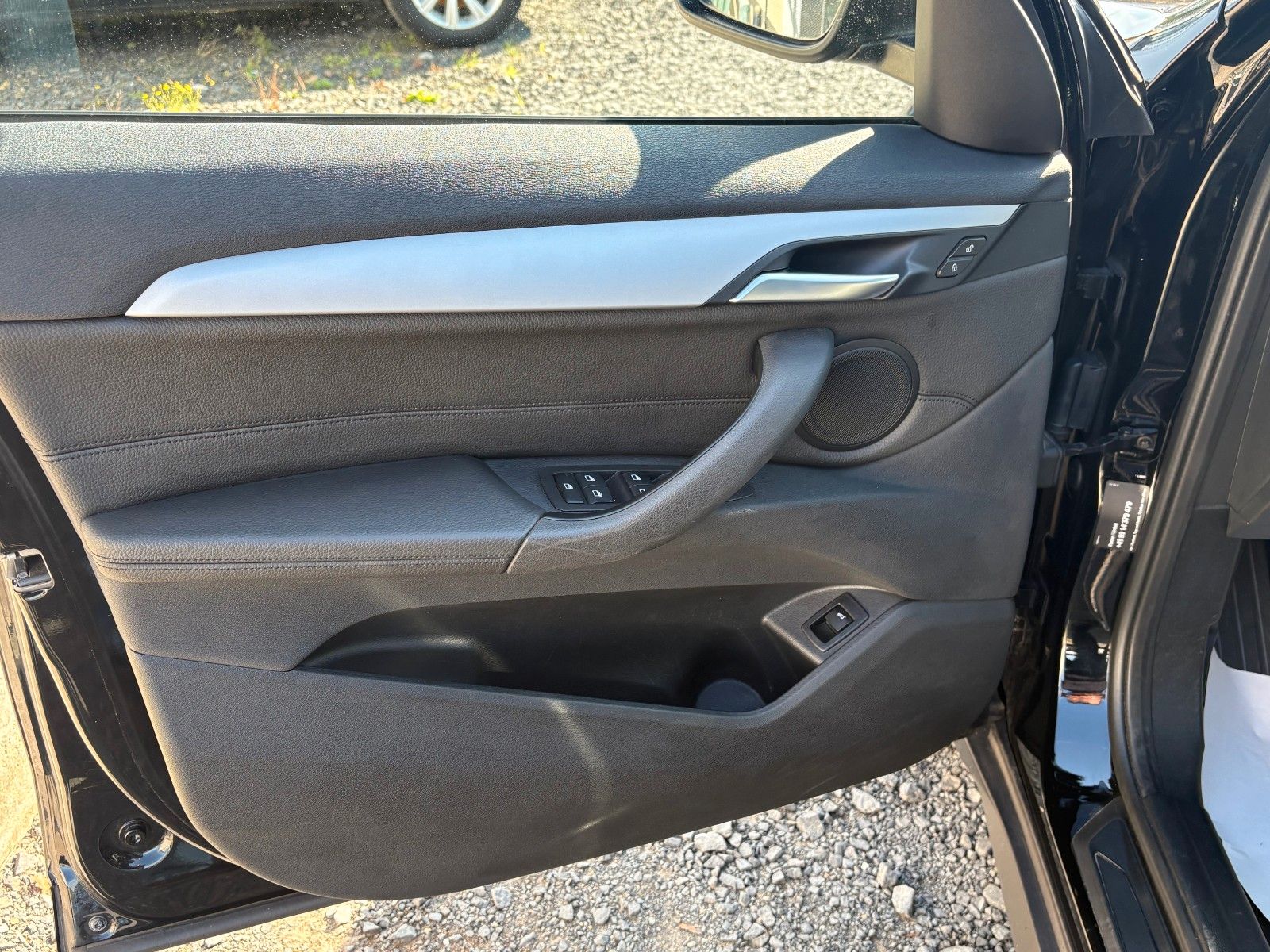 Fahrzeugabbildung BMW X1 sDrive18d Aut. Navi Leder M SPORTLENKRAD 1.HD