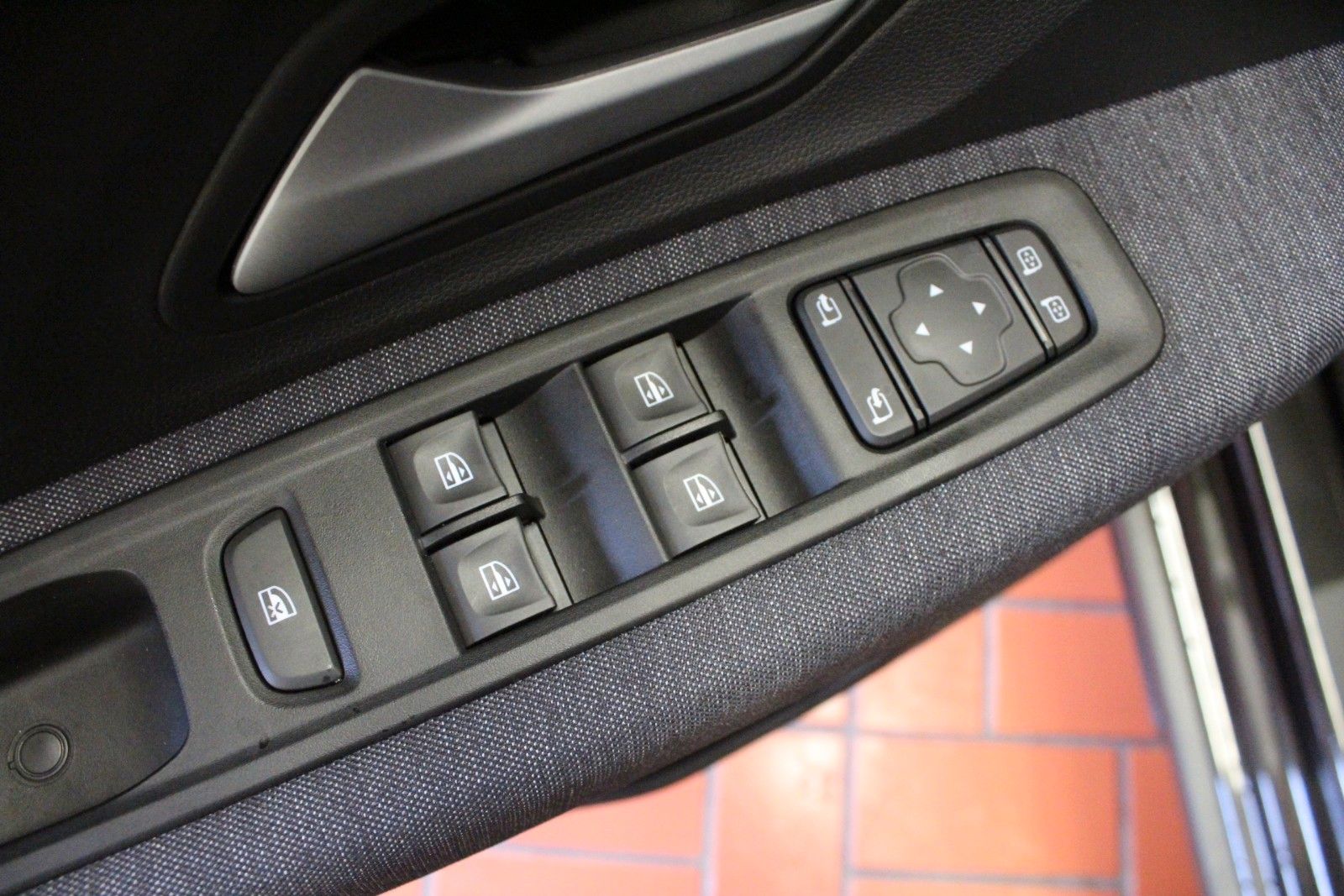 Fahrzeugabbildung Dacia Jogger Hybrid 155 Journey 7-Sitzer MY 2026