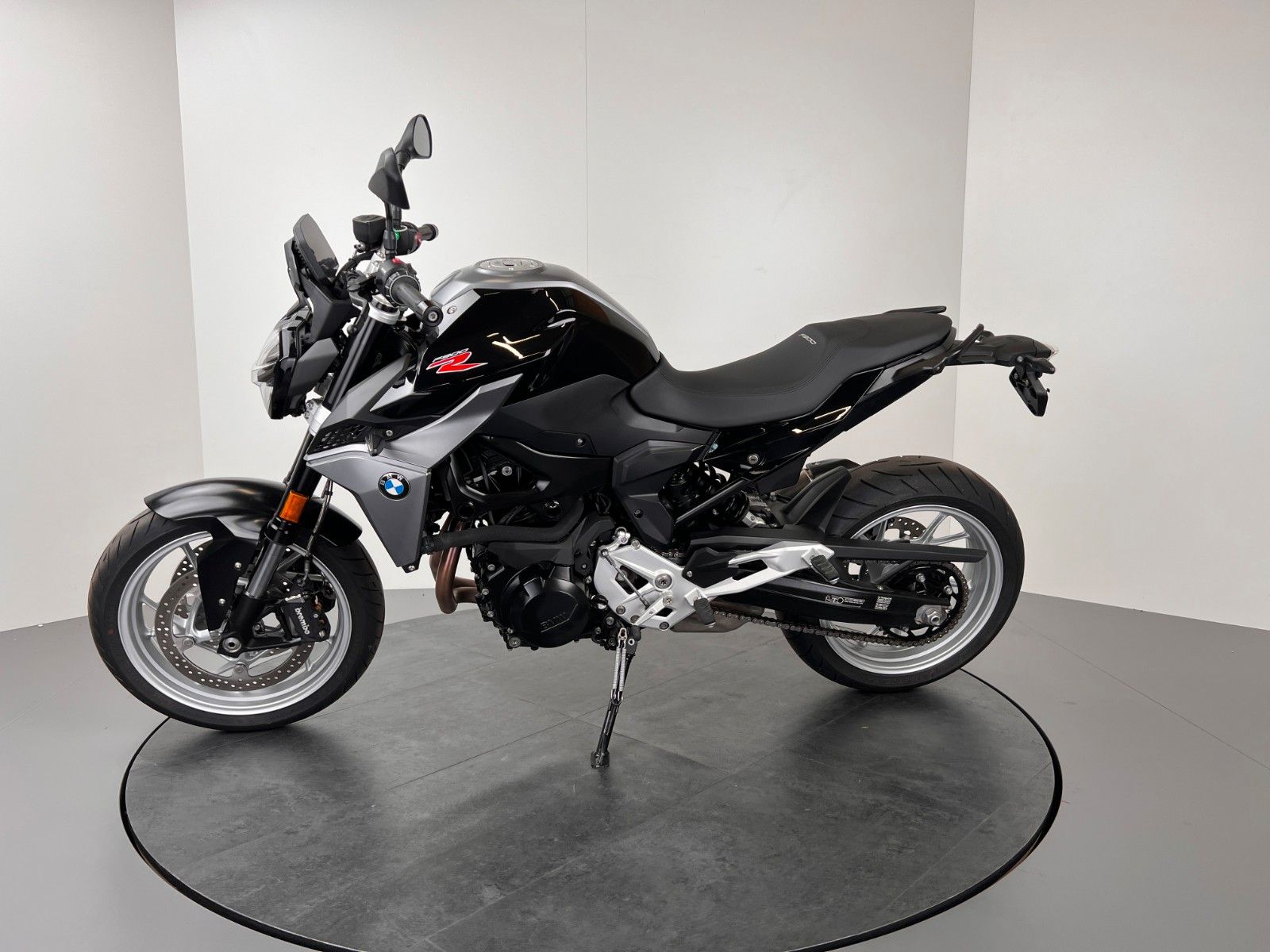 Fahrzeugabbildung BMW F900 R *AKTIONSPREIS ! *SERVICE NEU