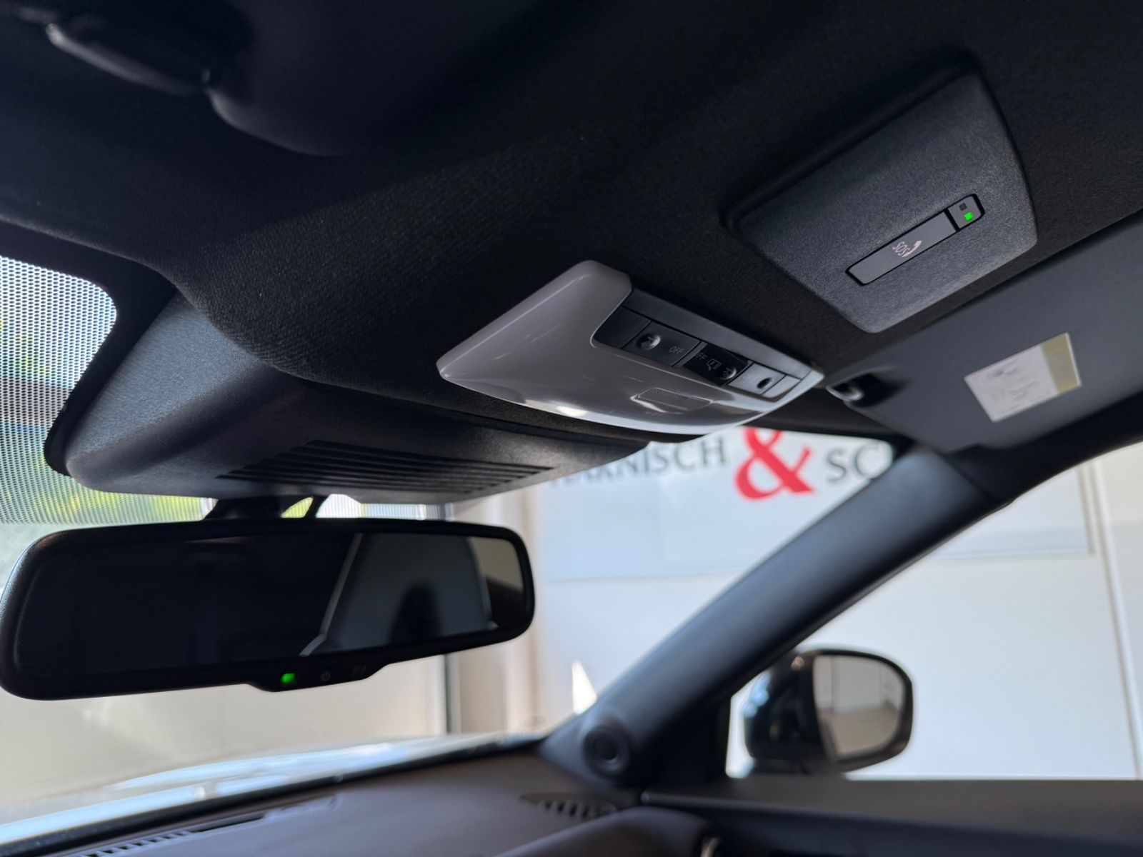 Fahrzeugabbildung Nissan Juke N-Design Autom. 360° Kam., teilaut. Fahren
