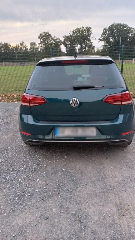 Image of Volkswagen Golf