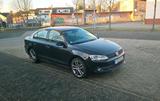 Volkswagen VW Jetta 1.6TDI Automatik - gebrauchte VW Jetta aus dem Jahr 2012