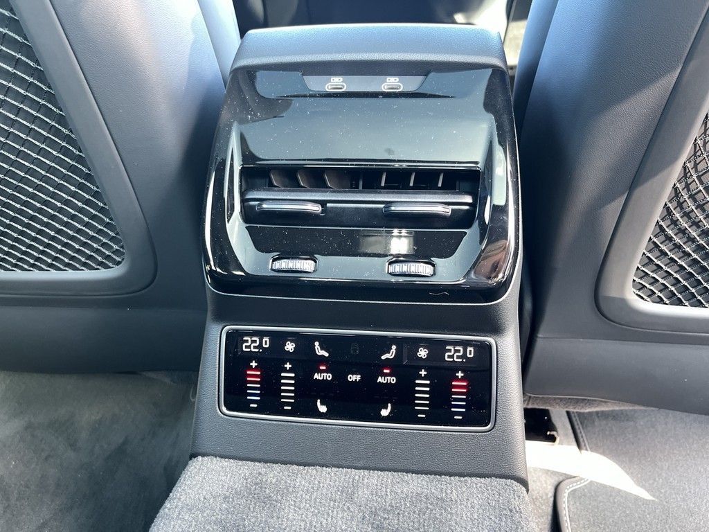 Audi A6 - Bild 19