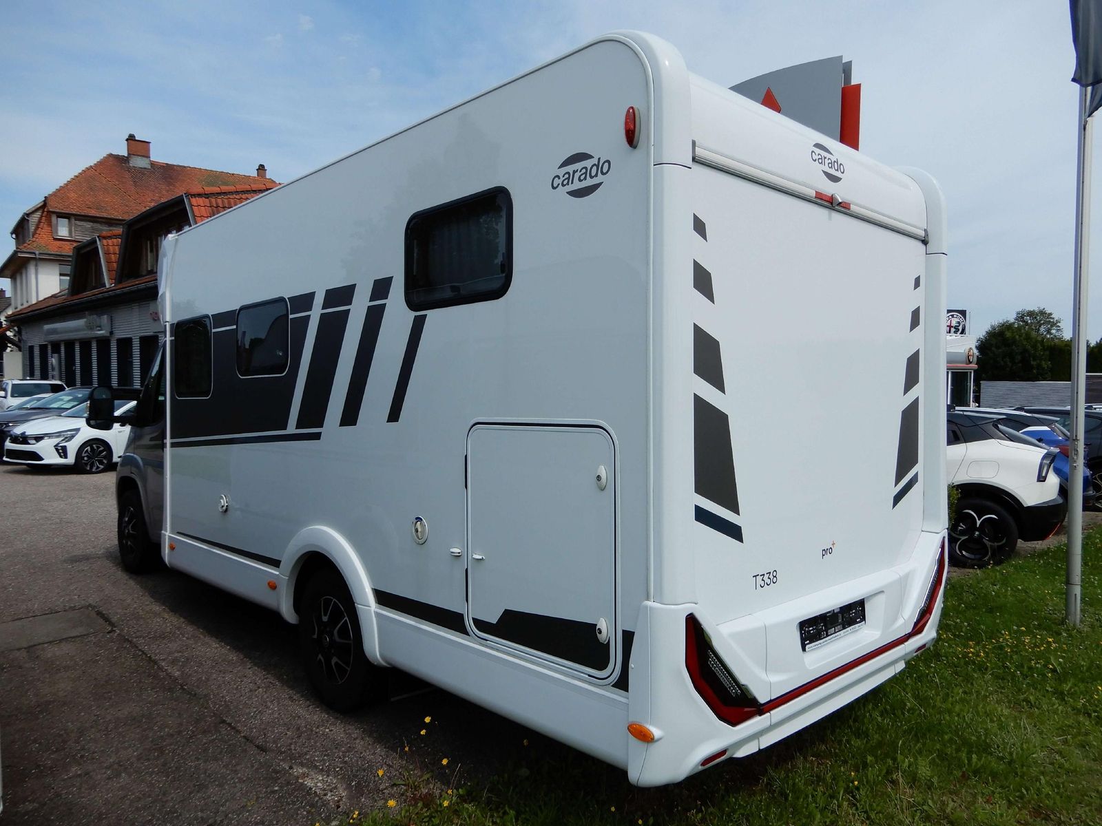 Fahrzeugabbildung Carado CAPRON T338+