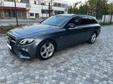 Mercedes-Benz E 350d T AMG Line Autom. AMG Line