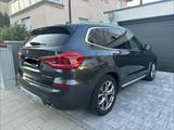BMW X3 xDrive20d xLine AT xLine - BMW X3 von privat