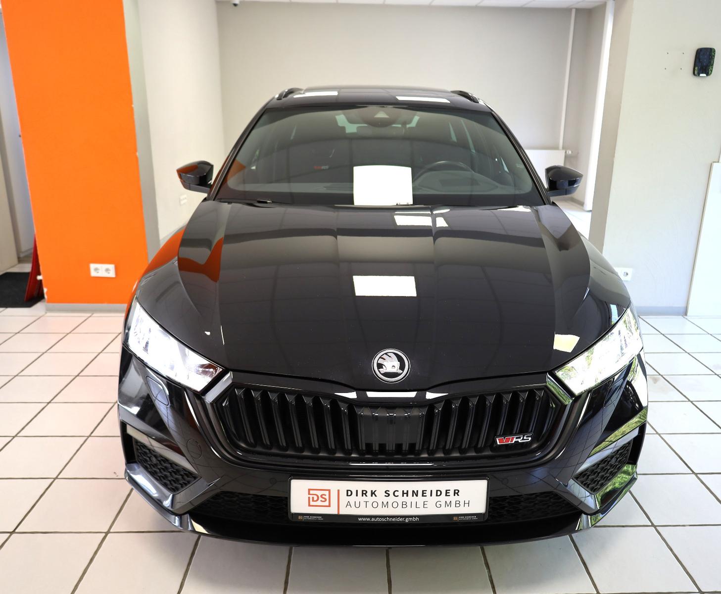 Skoda Octavia Combi RS 2.0 TDI|LED|AHK|ACC|PANO|STANDH