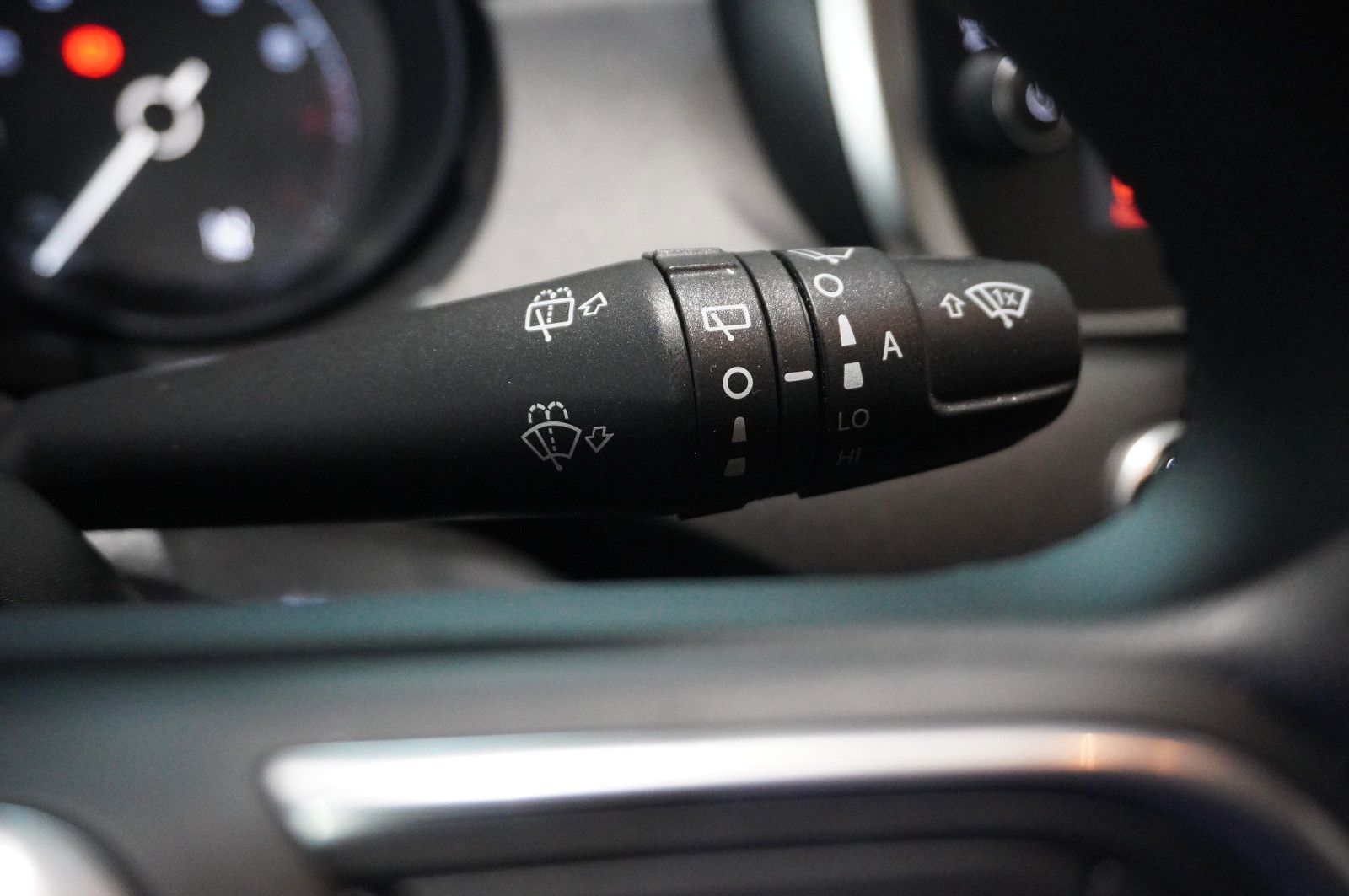 Fahrzeugabbildung Fiat 500X 1.3T CROSS DCT NAVI/LED/PDC/SPORT/TEMP/DAB+